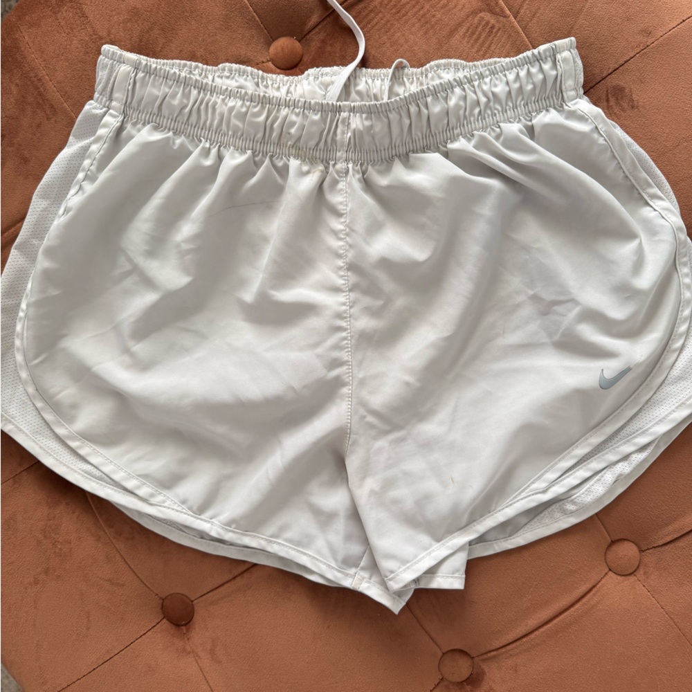 Nike Women's Light Gray Athletic Shorts